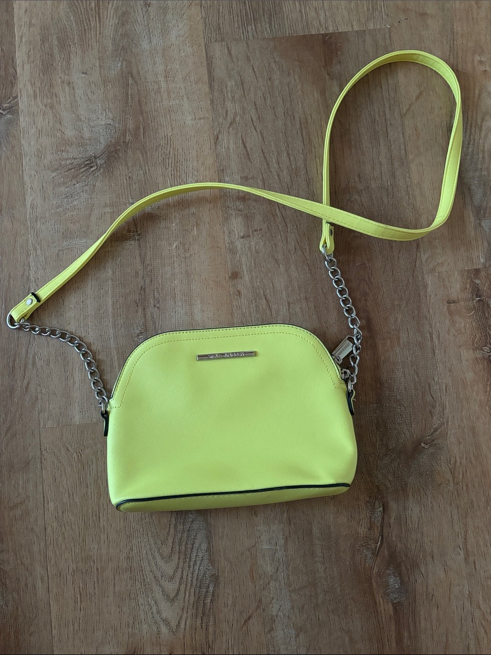 Neon Yellow Crossbody Bag with Chain Strap